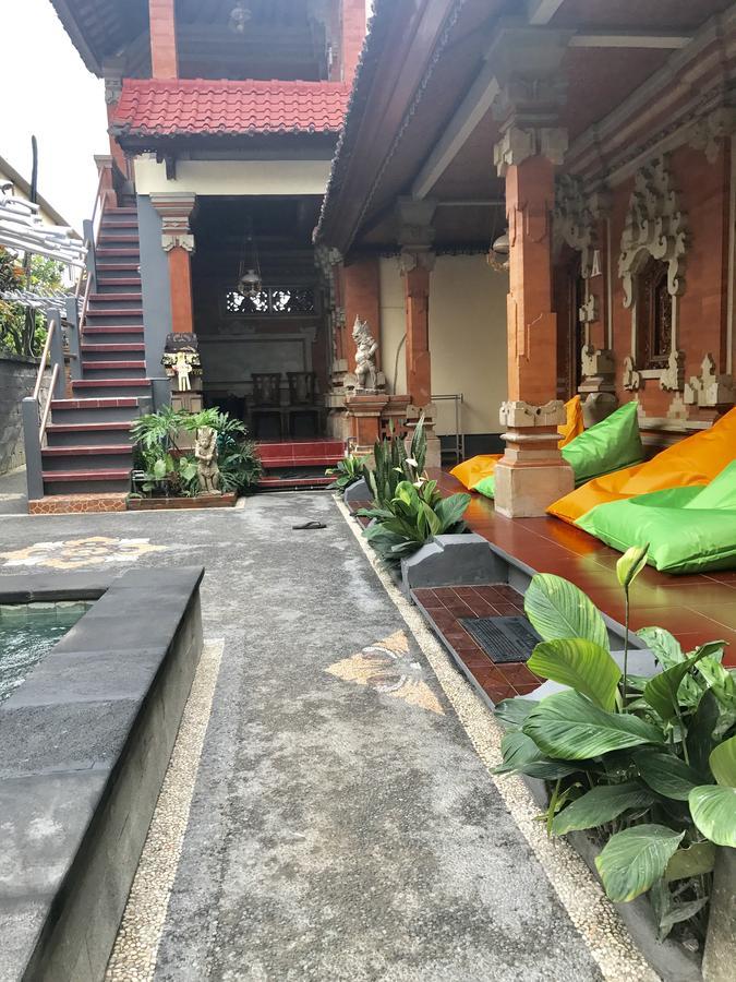 Inn Between Ubud Extérieur photo